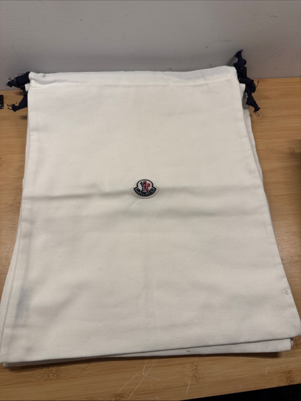 6 Moncler White Drawstring Dust Bag with Embroidered Patch